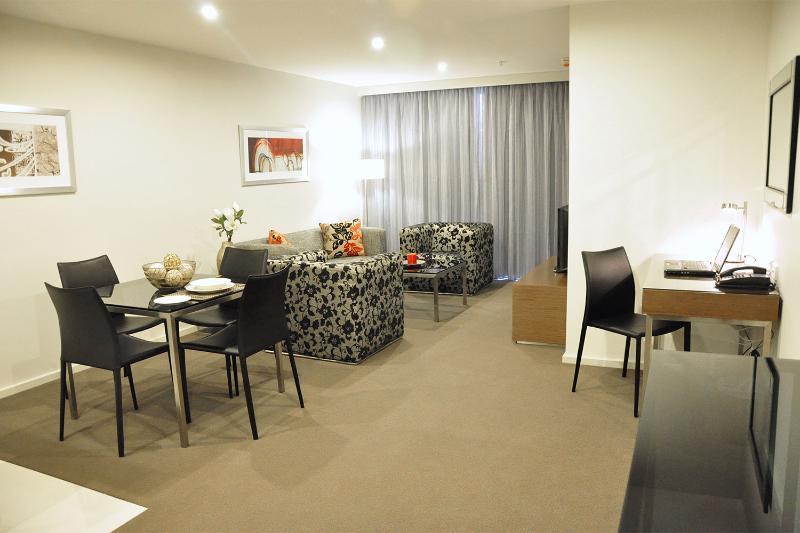 Adina Serviced Apartments Canberra Dickson Exterior photo